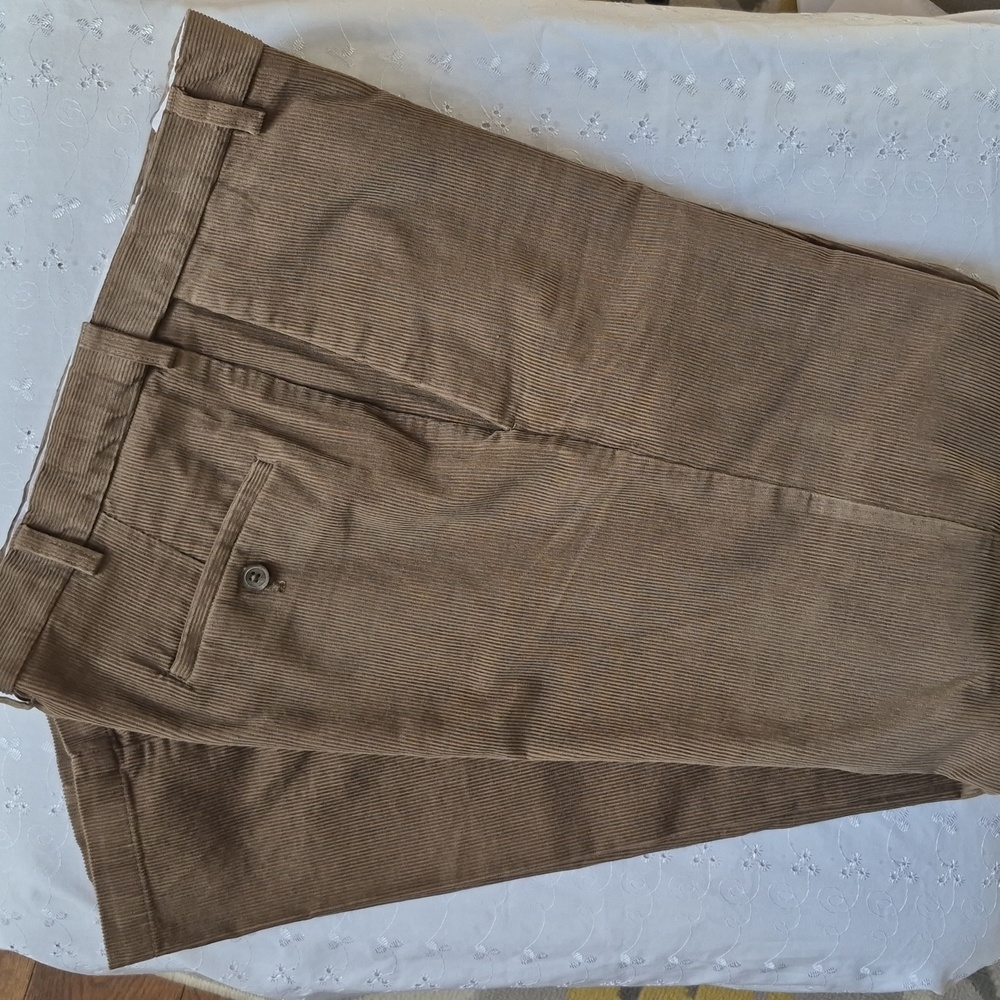 Haggar Classic Fit Tan Corduroy Expandable Waist Trousers